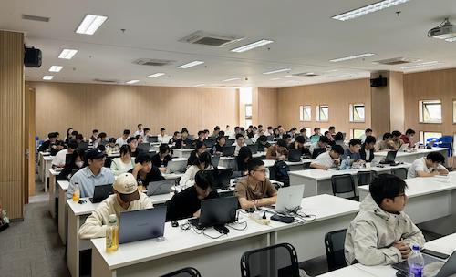 专家听课2